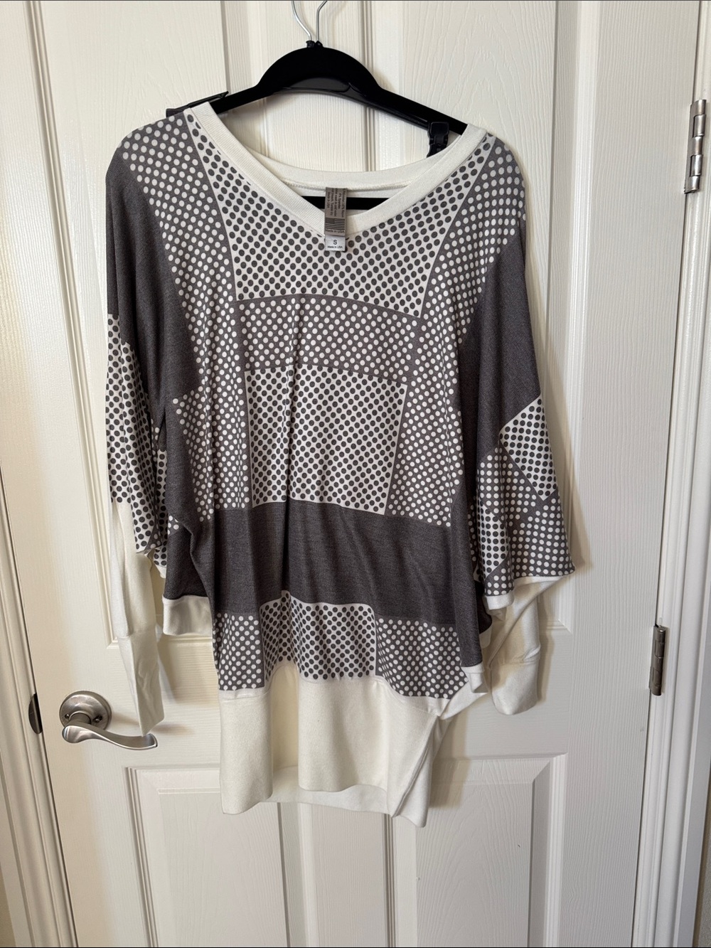 Go Couture Gray & White Polka-Panel Dolman Tunic